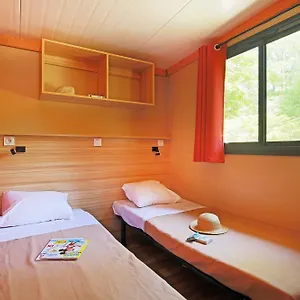  Camping Huttopia Pays De Cordes Sur Ciel